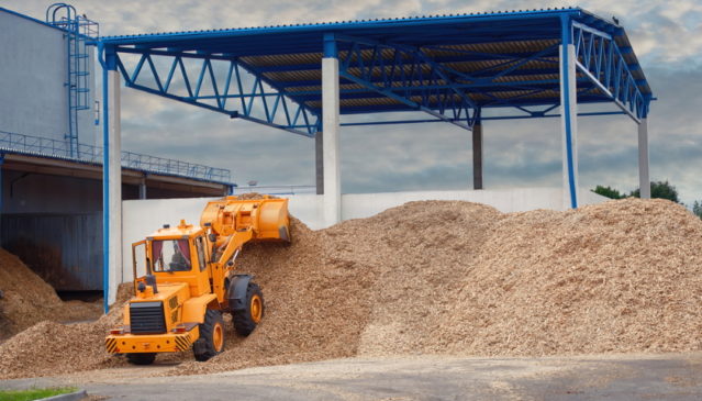 recyklace dřeva ze zbouraných staveb