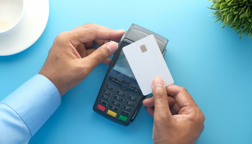 PLATEBNÍ KARTA visa mastercard