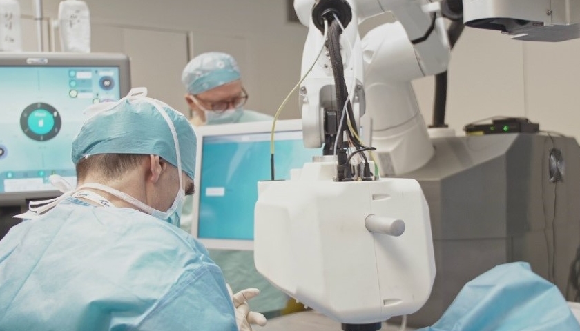 Budoucnost oční chirurgie