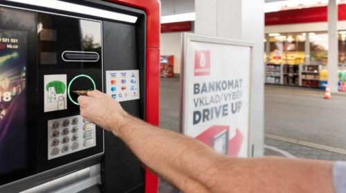 „DRIVE UP“ bankomat